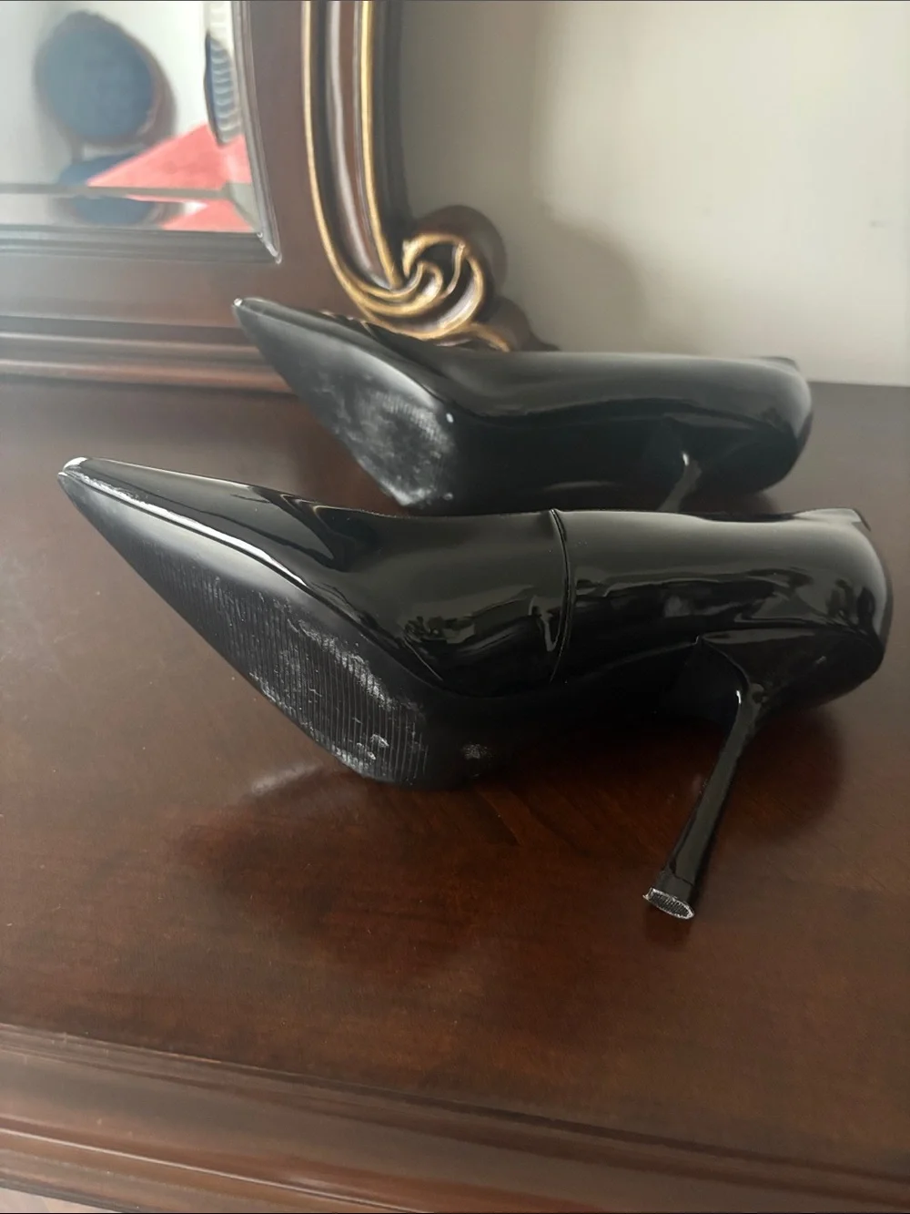 Nine West sleek patent
